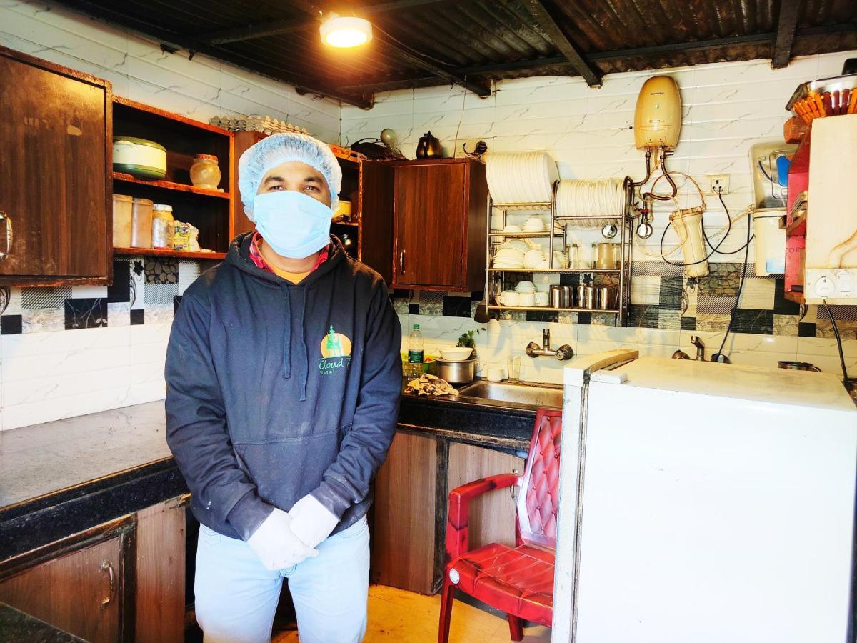 云7酒店 奈尼塔尔 外观 照片